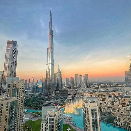 Prestige Living 2Br With Full Burj Khalifa And Fountain View By Auberge Dubai Exteriör bild
